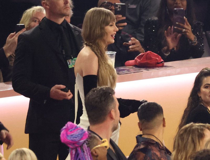 Taylor Swift at 66th GRAMMY Awards — photo 195