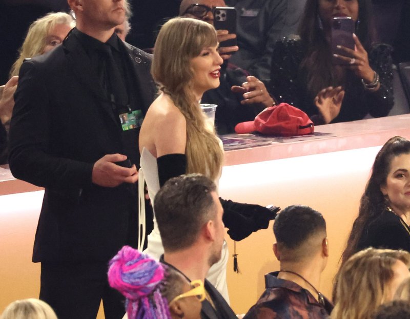 Taylor Swift at 66th GRAMMY Awards — photo 199