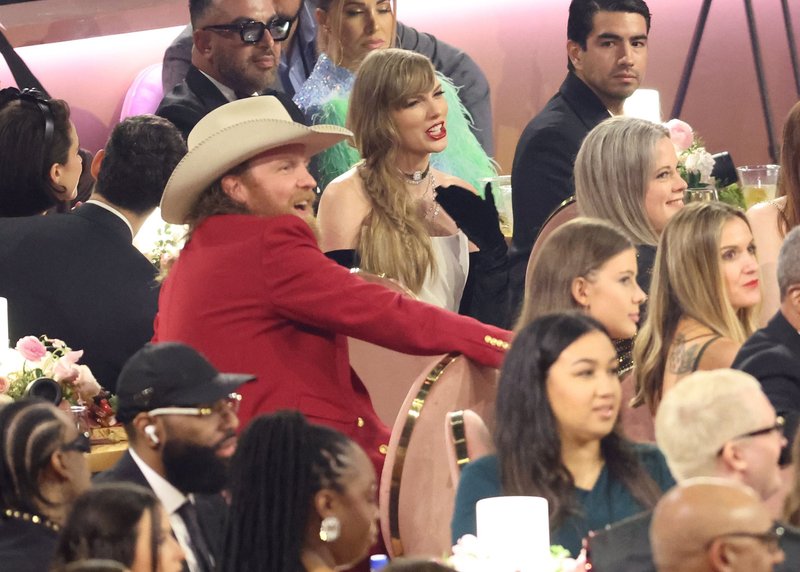 Taylor Swift at 66th GRAMMY Awards — photo 208