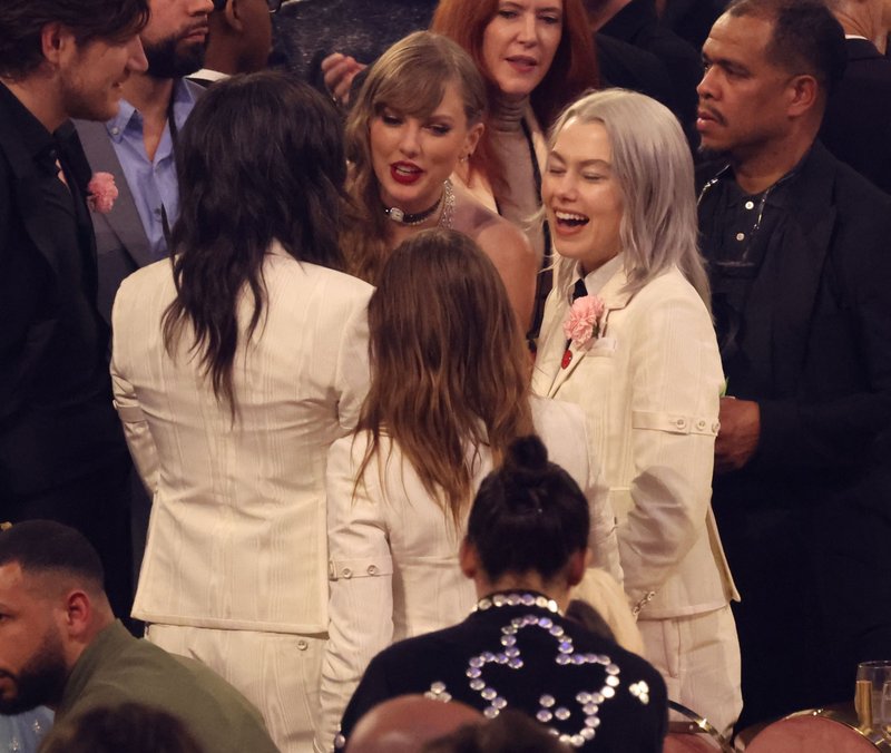 Taylor Swift at 66th GRAMMY Awards — photo 263