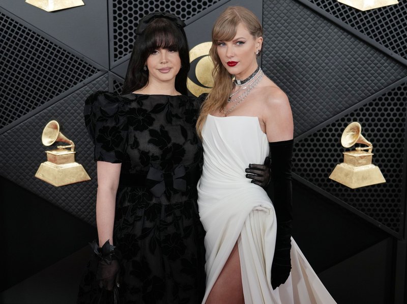 Taylor Swift at 66th GRAMMY Awards — photo 264