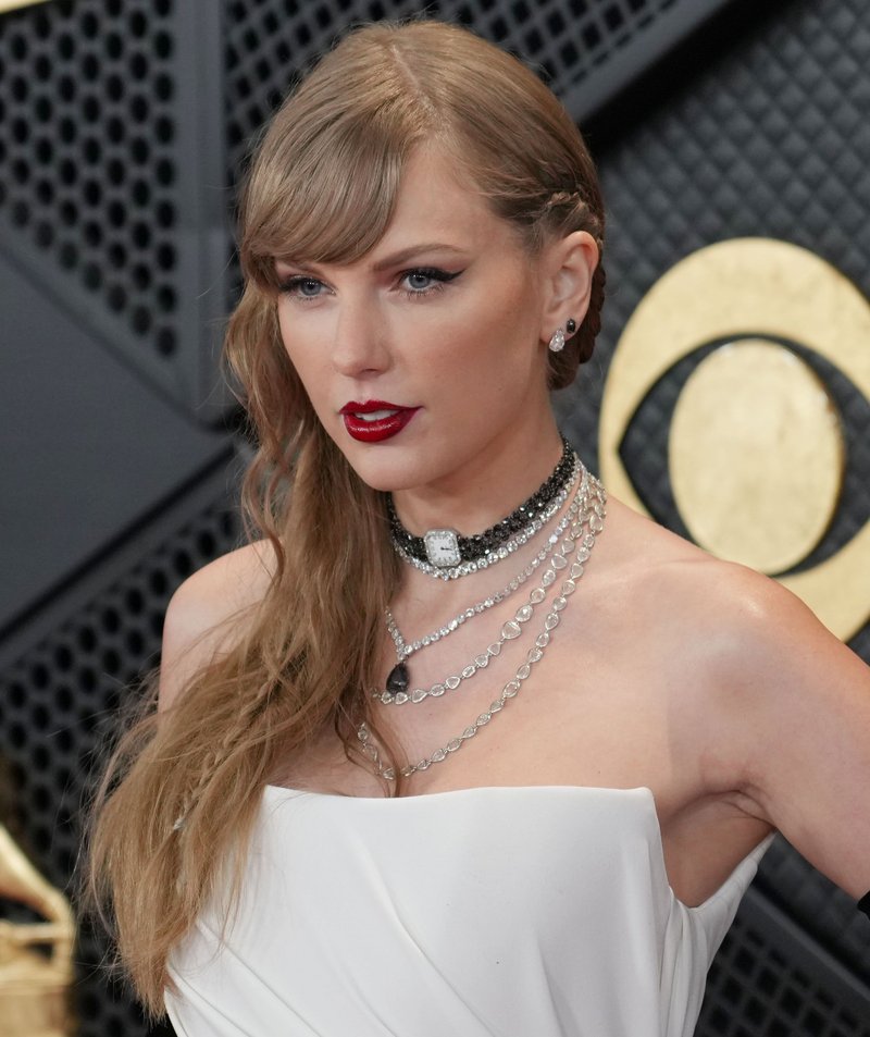 Taylor Swift at 66th GRAMMY Awards — photo 276