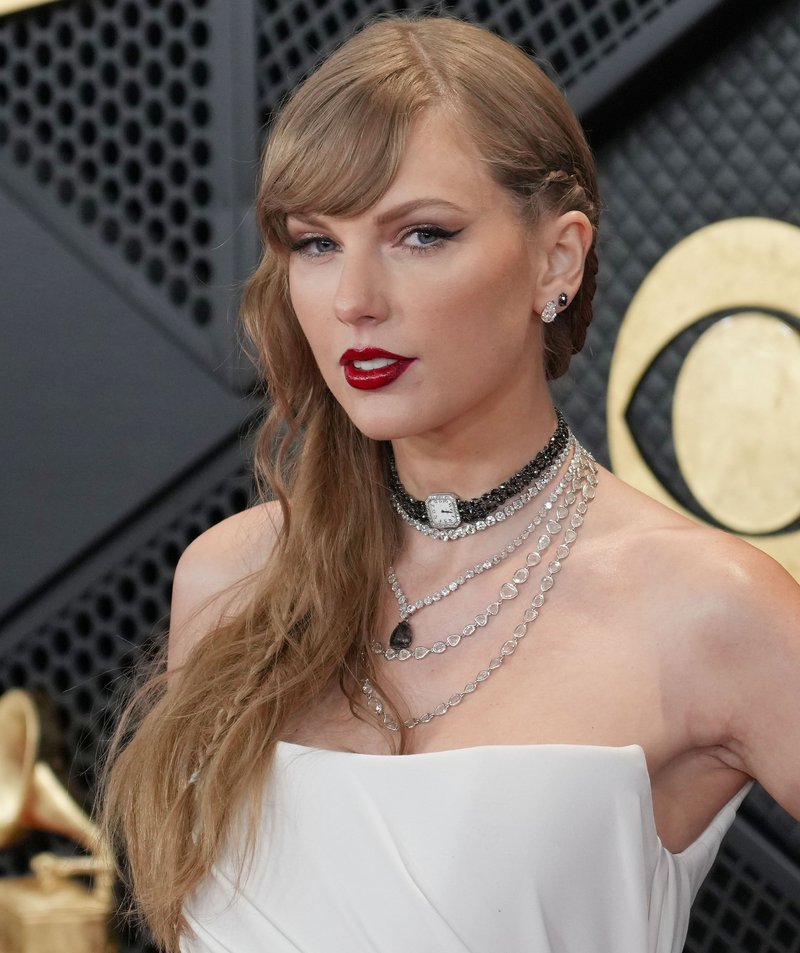 Taylor Swift at 66th GRAMMY Awards — photo 277