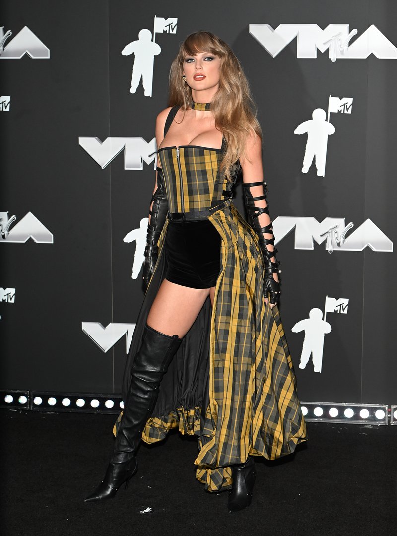 Taylor Swift at 2024 MTV Video Music Awards — photo 80