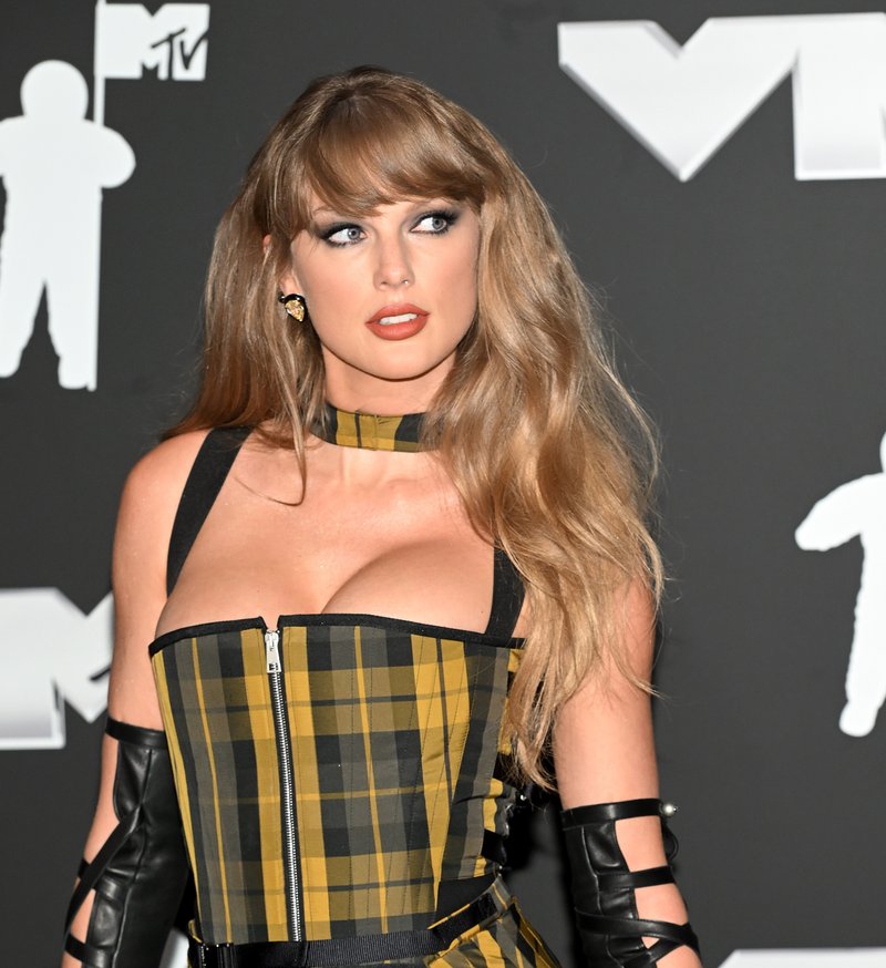 Taylor Swift at 2024 MTV Video Music Awards — photo 85
