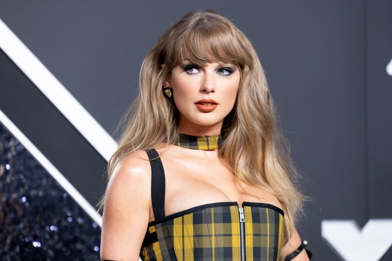 Taylor Swift at 2024 MTV Video Music Awards — photo 132