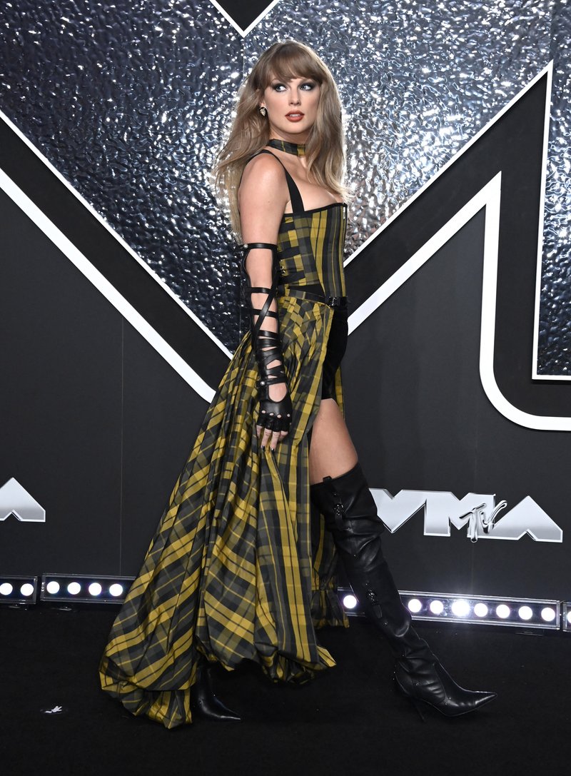 Taylor Swift at 2024 MTV Video Music Awards — photo 153