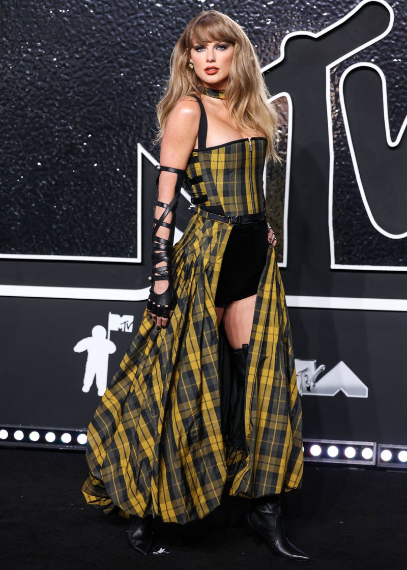 Taylor Swift at 2024 MTV Video Music Awards — photo 186