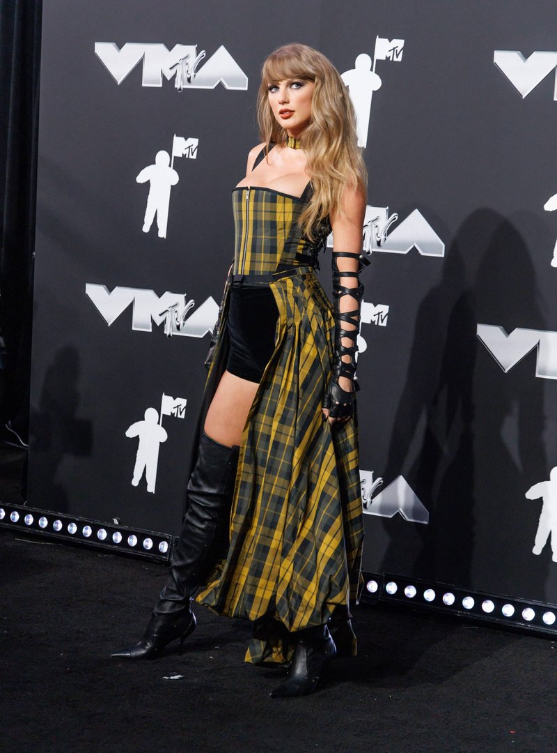 Taylor Swift at 2024 MTV Video Music Awards — photo 221