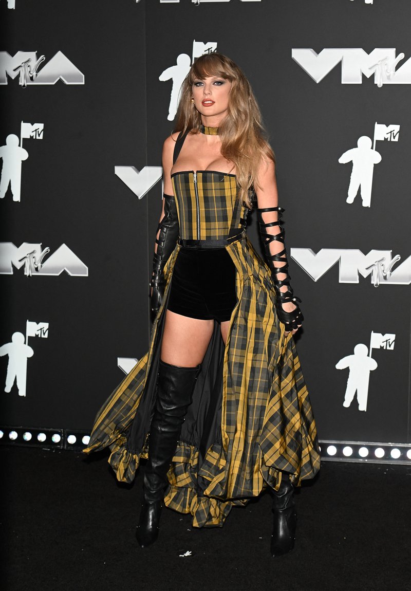 Taylor Swift at 2024 MTV Video Music Awards — photo 229