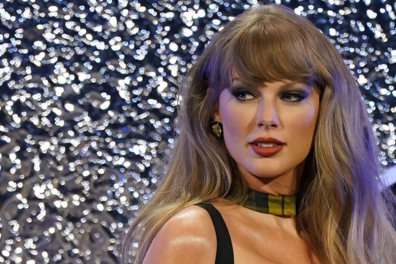 Taylor Swift at 2024 MTV Video Music Awards — photo 297