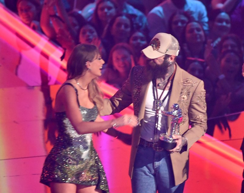 Taylor Swift at 2024 MTV Video Music Awards — photo 312