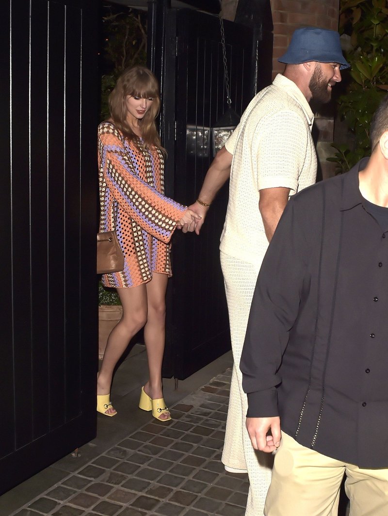 Taylor Swift — June 23 - Leaving a private club in London, England — photo 28