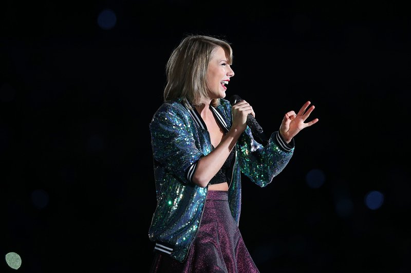 Taylor Swift — December 10 - Melbourne, Australia — photo 44