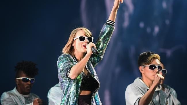 Taylor Swift — December 10 - Melbourne, Australia — photo 50