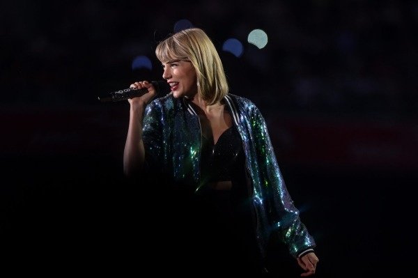 Taylor Swift — December 10 - Melbourne, Australia — photo 53