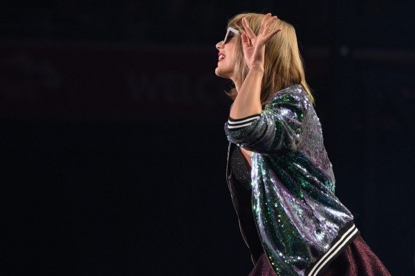 Taylor Swift — December 10 - Melbourne, Australia — photo 57