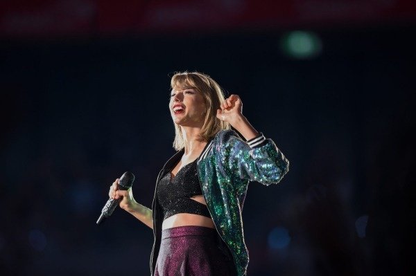 Taylor Swift — December 10 - Melbourne, Australia — photo 59