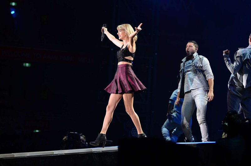 Taylor Swift — December 10 - Melbourne, Australia — photo 82