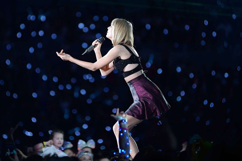 Taylor Swift — December 10 - Melbourne, Australia — photo 88