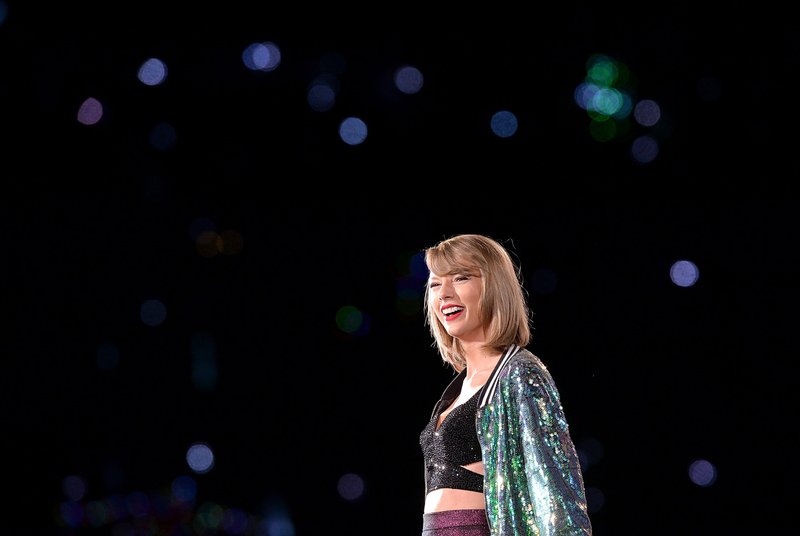 Taylor Swift — December 5 - Brisbane, Australia — photo 58