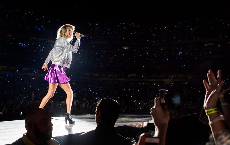 Taylor Swift — June 12 - Philadelphia, Pennsylvania — photo 29