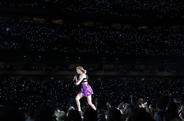 Taylor Swift — June 12 - Philadelphia, Pennsylvania — photo 70