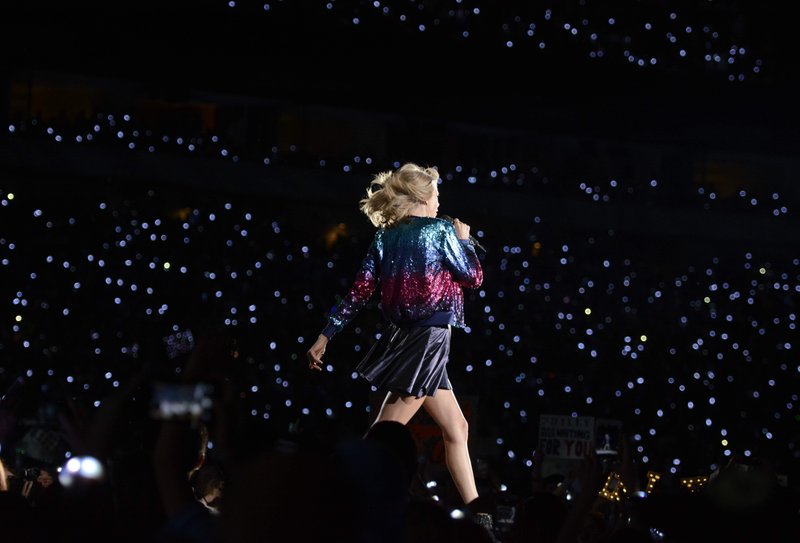 Taylor Swift — June 13 - Philadelphia, Pennsylvania — photo 28