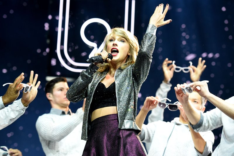 Taylor Swift — June 19 - Cologne, Germany — photo 23