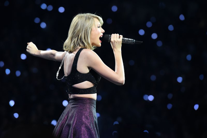 Taylor Swift — June 19 - Cologne, Germany — photo 61