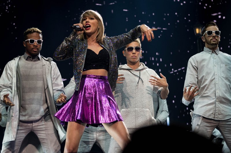 Taylor Swift — June 2 - Louisville, Kentucky — photo 47
