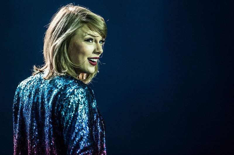 Taylor Swift — June 21 - Amsterdam, Netherlands — photo 3