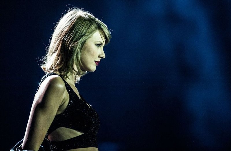 Taylor Swift — June 21 - Amsterdam, Netherlands — photo 14