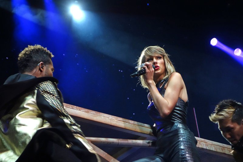Taylor Swift — June 23 - Glasgow, Scotland — photo 59