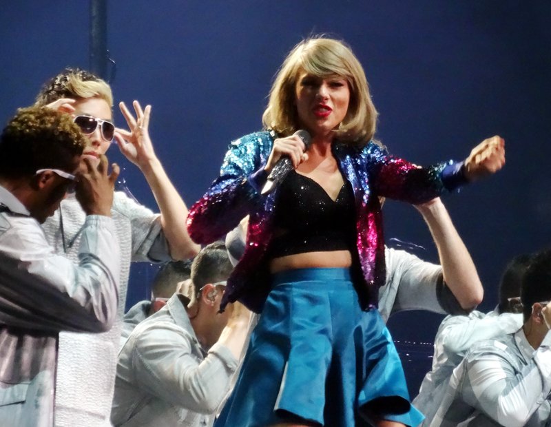 Taylor Swift — June 23 - Glasgow, Scotland — photo 87