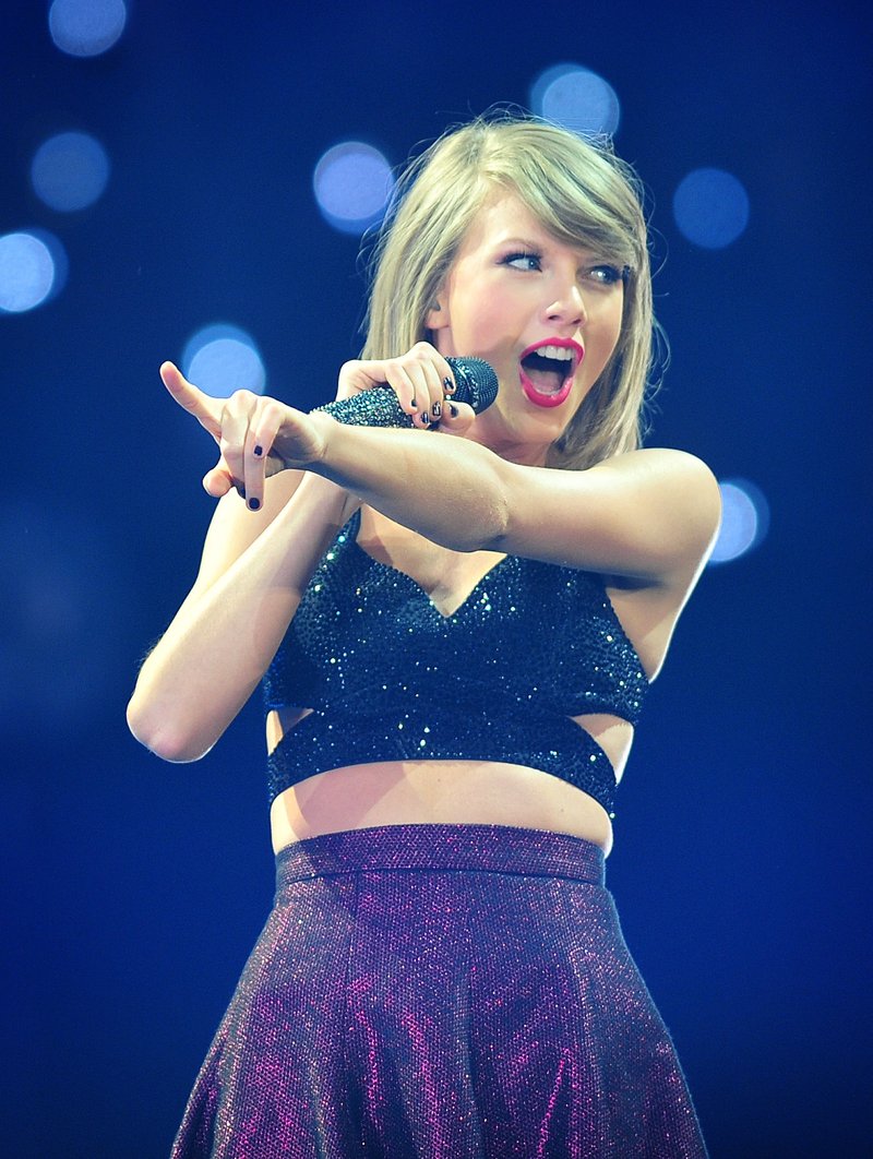 Taylor Swift — June 24 - Manchester, England — photo 23