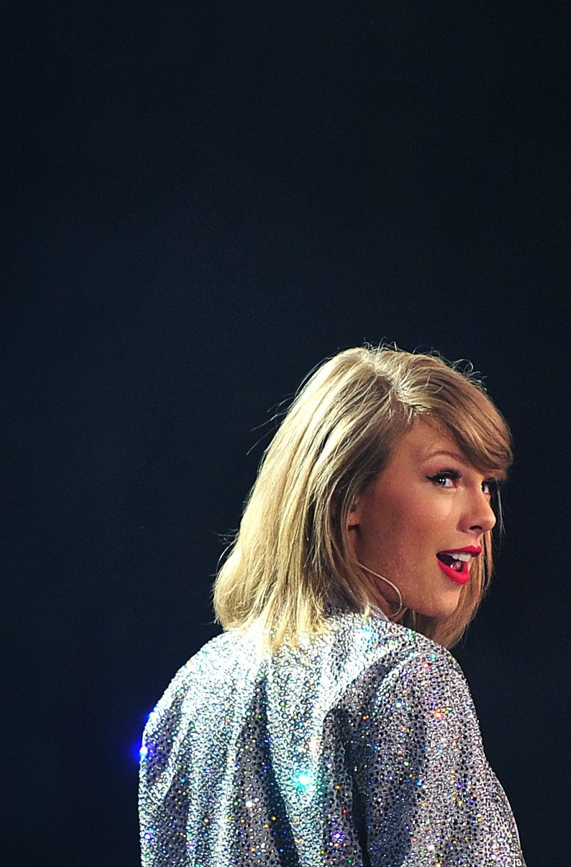Taylor Swift — June 24 - Manchester, England — photo 31