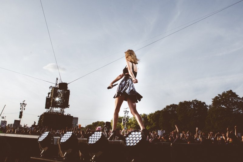 Taylor Swift — June 27 - London, England — photo 27