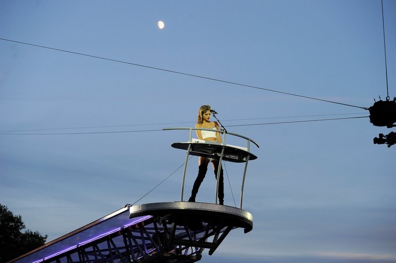 Taylor Swift — June 27 - London, England — photo 162