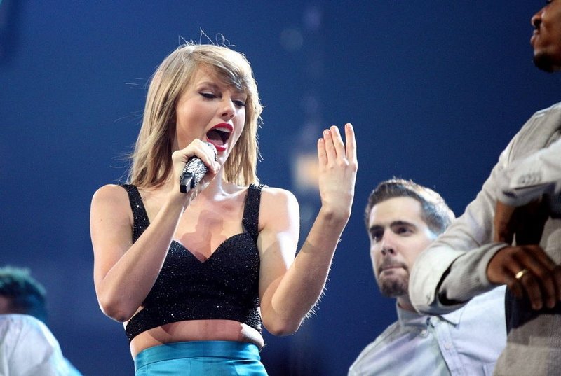 Taylor Swift — June 3 - Cleveland, Ohio — photo 9