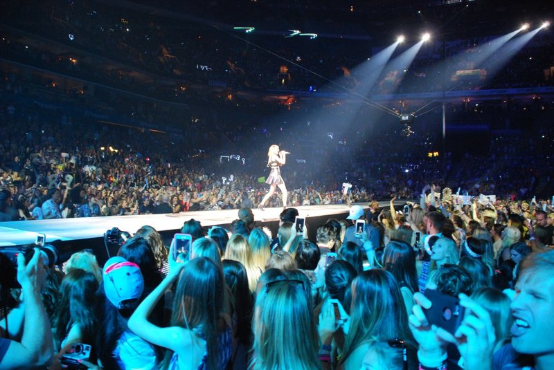 Taylor Swift — June 8 - Charlotte, North Carolina — photo 54