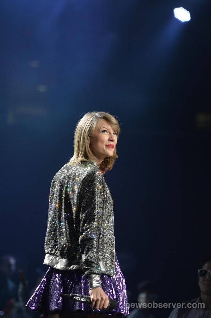 Taylor Swift — June 9 - Raleigh, North Carolina — photo 22