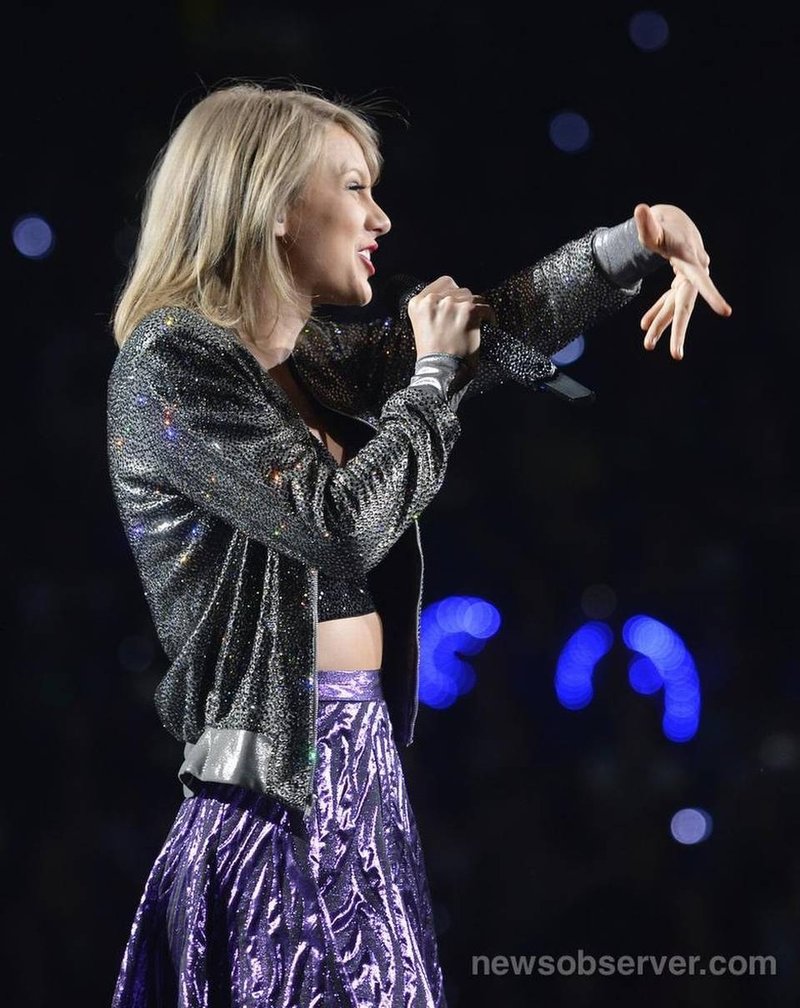 Taylor Swift — June 9 - Raleigh, North Carolina — photo 32
