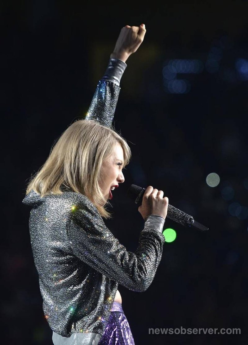 Taylor Swift — June 9 - Raleigh, North Carolina — photo 38