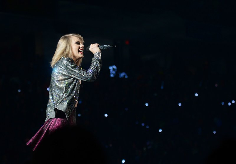 Taylor Swift — May 20 - Bossier City, Louisiana — photo 7