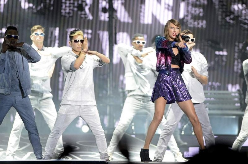 Taylor Swift — May 22 - Baton Rouge, Louisiana — photo 10