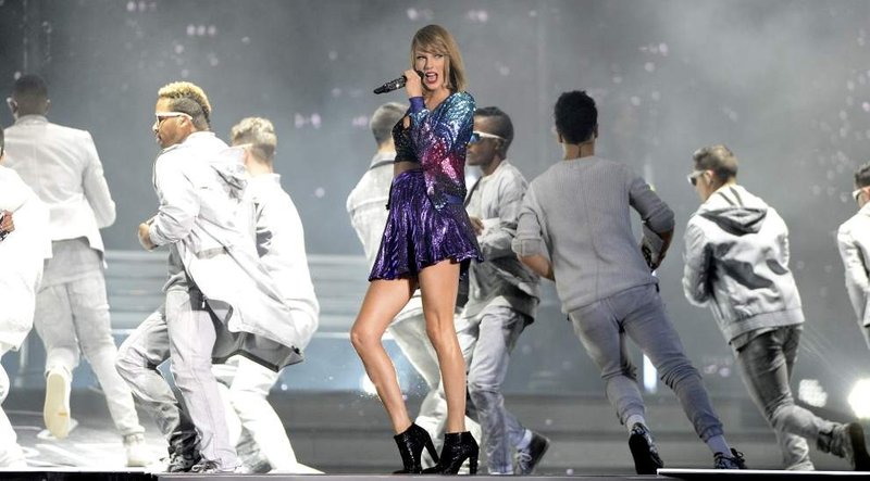 Taylor Swift — May 22 - Baton Rouge, Louisiana — photo 33