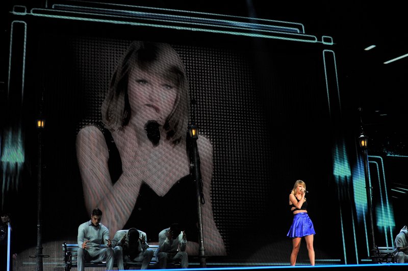 Taylor Swift — May 30 - Detroit, Michigan — photo 37