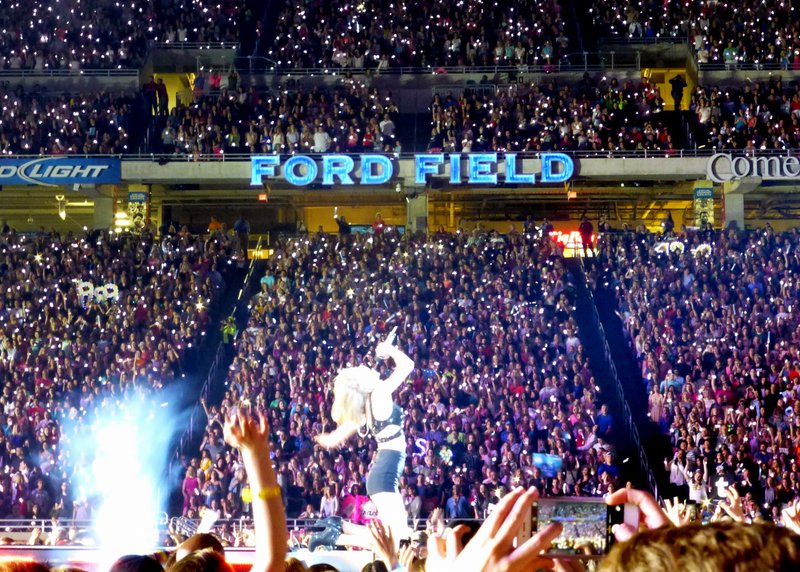 Taylor Swift — May 30 - Detroit, Michigan — photo 81