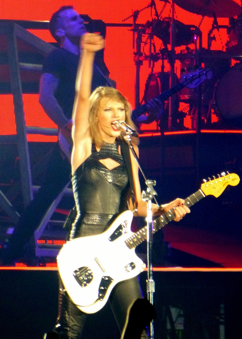 Taylor Swift — May 30 - Detroit, Michigan — photo 153